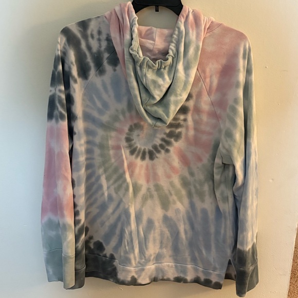 GreenTea Tie-Dye Sweatshirt - Picture 2 of 3